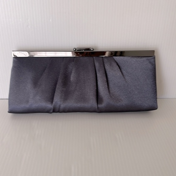 Jessica  McClintock Clutch - Picture 2 of 10
